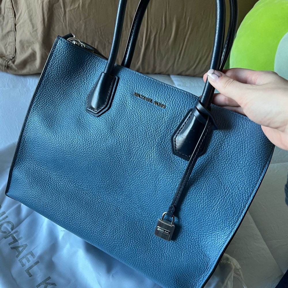 Michael Kors bag with crossbody strap
